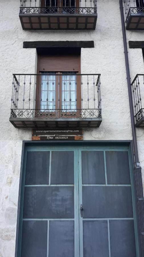 Zaguan Guest House Rascafria Exterior photo